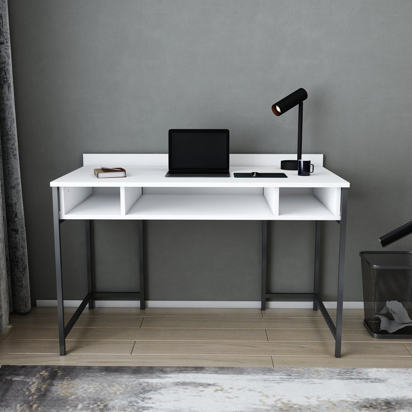 Alma Desk