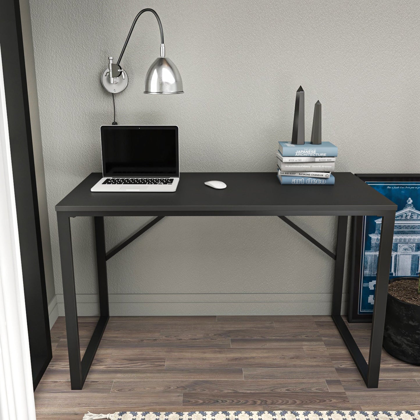 Layton Desk